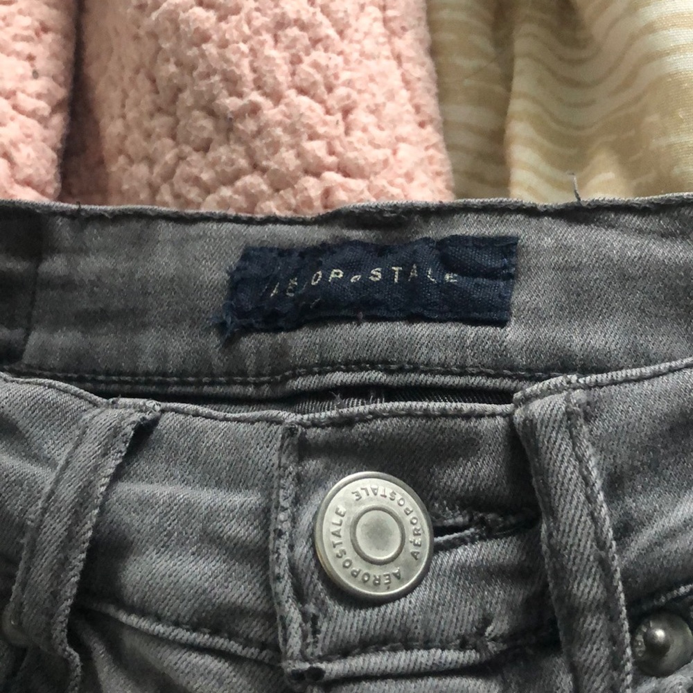 Jeans - Picture 2 of 4